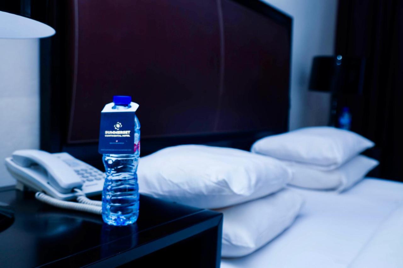 Summerset Continental Hotel Gana Mobushipe Exterior foto